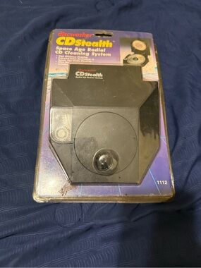 1991 Discwasher CD Stealth  Compact Disc Cleaning System Model 1112 sealed